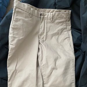 Uniqlo khaki slim fit pants men’s 30 waist and 27.5 inseam